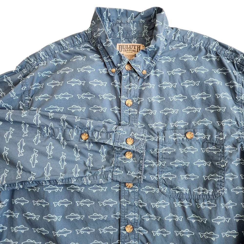 Duluth Trading Co. Relaxed Fit Long Sleeve Button-Down Shirt Men's XL Blue Fish